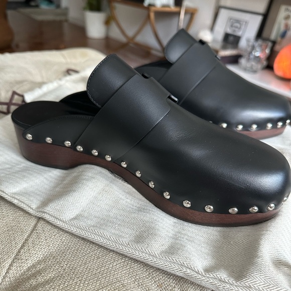 Calya Hermes Mule - Picture 6 of 7